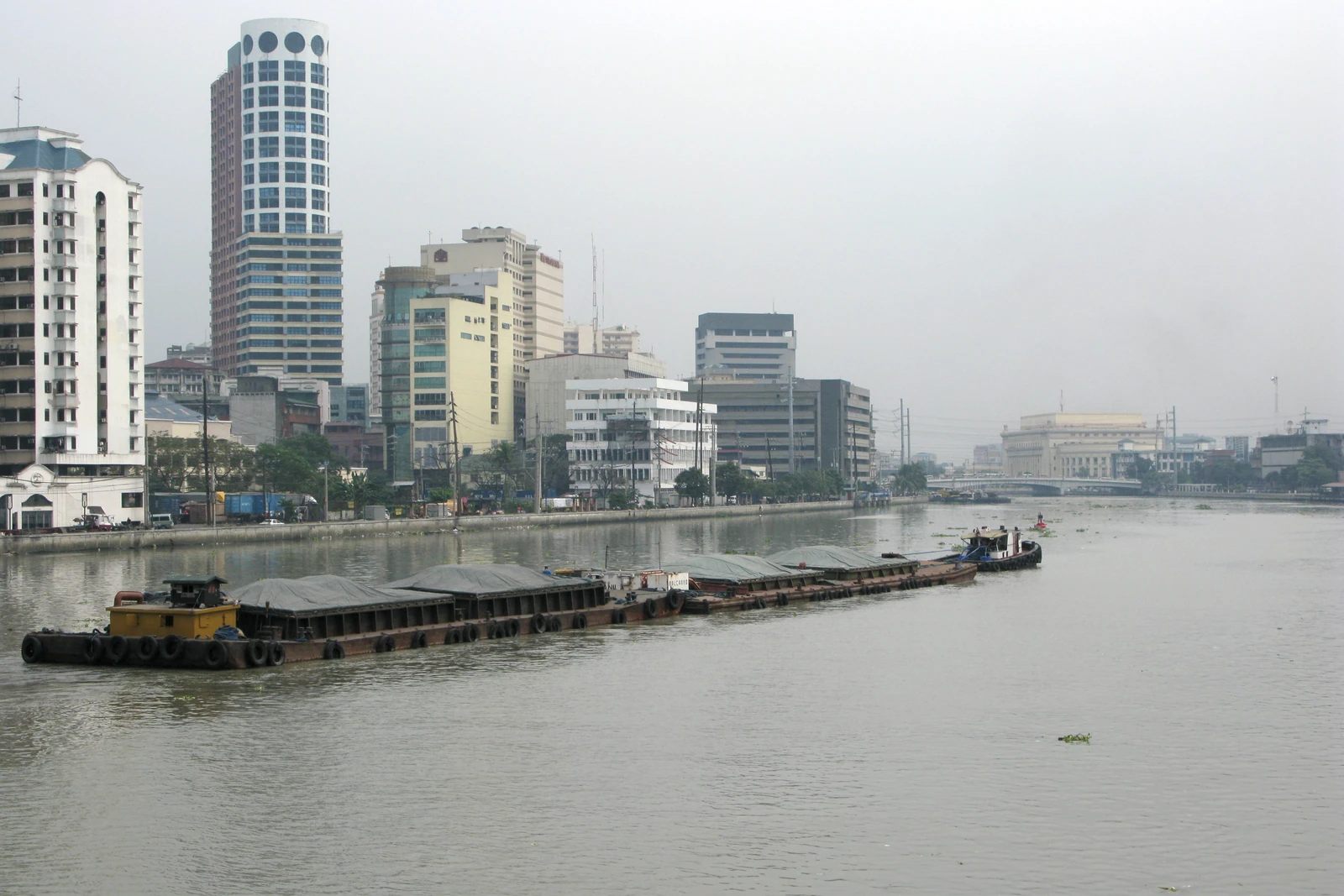 Manila skyline and Pasig River